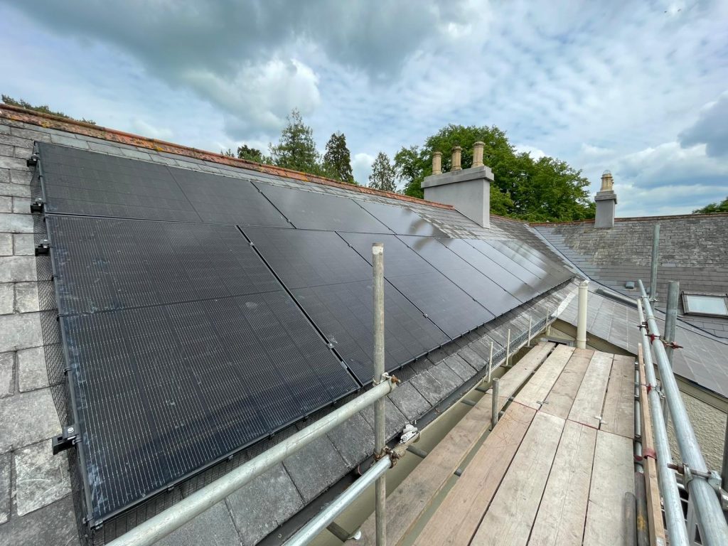 DMEGC 450W Solar PV Installed at Llanvapley Court